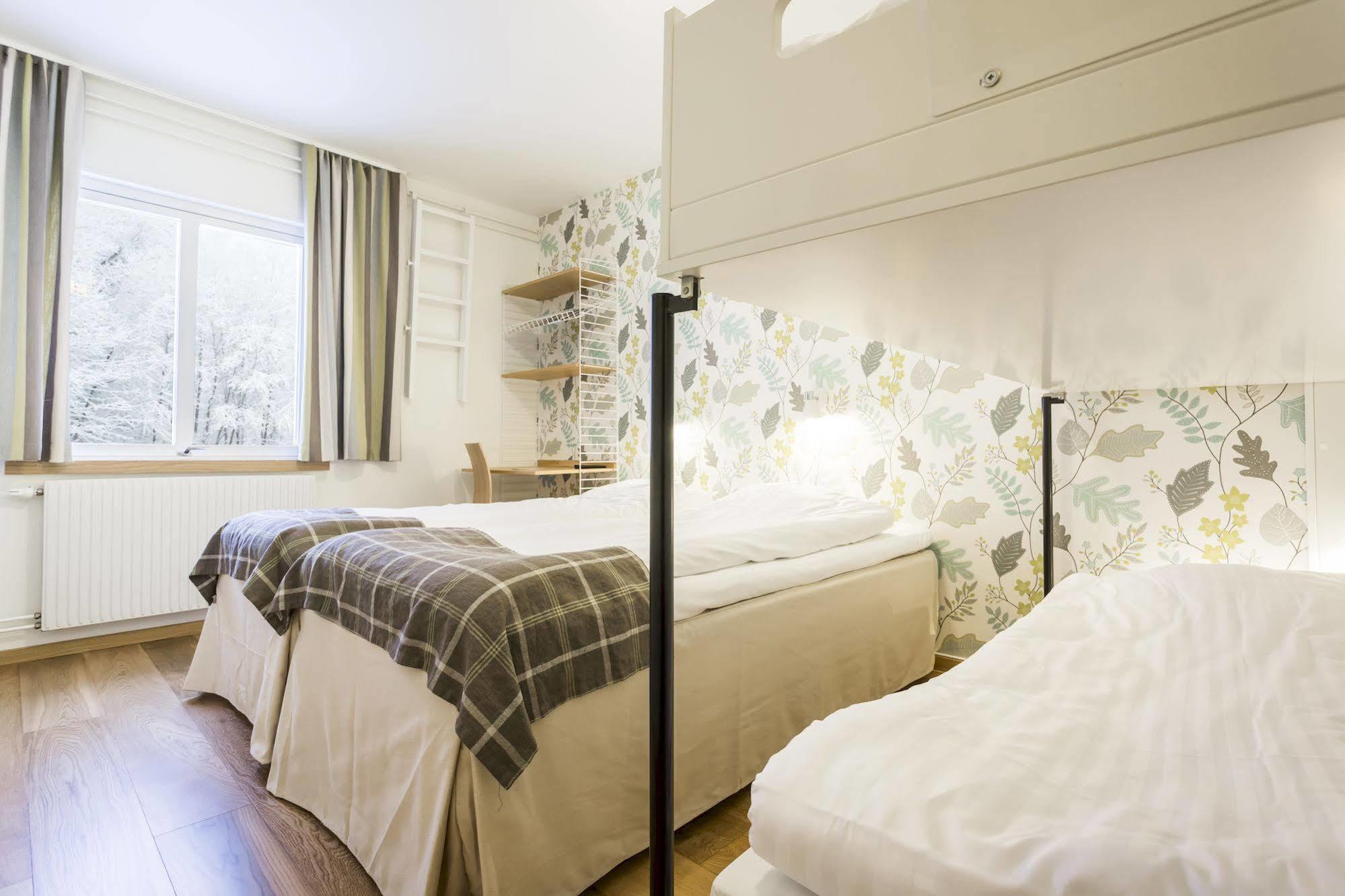 Hotell Lassalyckan อุลริเซฮามน์ ภายนอก รูปภาพ